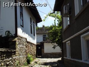 [P07] Stradă în cartierul Varosha » foto by irinad
 - 
<span class="allrVoted glyphicon glyphicon-heart hidden" id="av822558"></span>
<a class="m-l-10 hidden" id="sv822558" onclick="voting_Foto_DelVot(,822558,11645)" role="button">șterge vot <span class="glyphicon glyphicon-remove"></span></a>
<a id="v9822558" class=" c-red"  onclick="voting_Foto_SetVot(822558)" role="button"><span class="glyphicon glyphicon-heart-empty"></span> <b>LIKE</b> = Votează poza</a> <img class="hidden"  id="f822558W9" src="/imagini/loader.gif" border="0" /><span class="AjErrMes hidden" id="e822558ErM"></span>