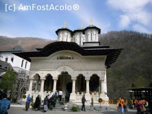 P06 [MAR-2014] Biserica noua a Manastirii Lainici