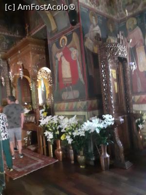 [P14] Interior biserica veche » foto by Michi
 - 
<span class="allrVoted glyphicon glyphicon-heart hidden" id="av1496095"></span>
<a class="m-l-10 hidden" id="sv1496095" onclick="voting_Foto_DelVot(,1496095,11677)" role="button">șterge vot <span class="glyphicon glyphicon-remove"></span></a>
<a id="v91496095" class=" c-red"  onclick="voting_Foto_SetVot(1496095)" role="button"><span class="glyphicon glyphicon-heart-empty"></span> <b>LIKE</b> = Votează poza</a> <img class="hidden"  id="f1496095W9" src="/imagini/loader.gif" border="0" /><span class="AjErrMes hidden" id="e1496095ErM"></span>