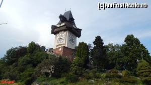 [P18] Uhrturm, Turnul cu ceas, din Schloßberg Graz.  » foto by Costi
 - 
<span class="allrVoted glyphicon glyphicon-heart hidden" id="av660318"></span>
<a class="m-l-10 hidden" id="sv660318" onclick="voting_Foto_DelVot(,660318,11696)" role="button">șterge vot <span class="glyphicon glyphicon-remove"></span></a>
<a id="v9660318" class=" c-red"  onclick="voting_Foto_SetVot(660318)" role="button"><span class="glyphicon glyphicon-heart-empty"></span> <b>LIKE</b> = Votează poza</a> <img class="hidden"  id="f660318W9" src="/imagini/loader.gif" border="0" /><span class="AjErrMes hidden" id="e660318ErM"></span>