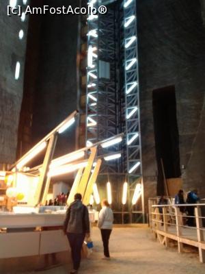 [P01] salina Turda » foto by laura chiss
 - 
<span class="allrVoted glyphicon glyphicon-heart hidden" id="av872318"></span>
<a class="m-l-10 hidden" id="sv872318" onclick="voting_Foto_DelVot(,872318,11779)" role="button">șterge vot <span class="glyphicon glyphicon-remove"></span></a>
<a id="v9872318" class=" c-red"  onclick="voting_Foto_SetVot(872318)" role="button"><span class="glyphicon glyphicon-heart-empty"></span> <b>LIKE</b> = Votează poza</a> <img class="hidden"  id="f872318W9" src="/imagini/loader.gif" border="0" /><span class="AjErrMes hidden" id="e872318ErM"></span>