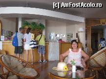 [P10] Receptia hotelului » foto by olteanul2010
 - 
<span class="allrVoted glyphicon glyphicon-heart hidden" id="av336581"></span>
<a class="m-l-10 hidden" id="sv336581" onclick="voting_Foto_DelVot(,336581,11877)" role="button">șterge vot <span class="glyphicon glyphicon-remove"></span></a>
<a id="v9336581" class=" c-red"  onclick="voting_Foto_SetVot(336581)" role="button"><span class="glyphicon glyphicon-heart-empty"></span> <b>LIKE</b> = Votează poza</a> <img class="hidden"  id="f336581W9" src="/imagini/loader.gif" border="0" /><span class="AjErrMes hidden" id="e336581ErM"></span>