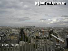 [P10] Vedere spre Avenue Hoche, în stânga, ce se termină în parcul Monceau şi Avenue de Friedland, în dreapta. Între ele, în depărtare se zăreşte Basilique du Sacré Cœur, din Montmartre » foto by Costi
 - 
<span class="allrVoted glyphicon glyphicon-heart hidden" id="av96648"></span>
<a class="m-l-10 hidden" id="sv96648" onclick="voting_Foto_DelVot(,96648,11886)" role="button">șterge vot <span class="glyphicon glyphicon-remove"></span></a>
<a id="v996648" class=" c-red"  onclick="voting_Foto_SetVot(96648)" role="button"><span class="glyphicon glyphicon-heart-empty"></span> <b>LIKE</b> = Votează poza</a> <img class="hidden"  id="f96648W9" src="/imagini/loader.gif" border="0" /><span class="AjErrMes hidden" id="e96648ErM"></span>
