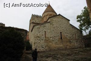 P11 [SEP-2019] Fortăreața Ananuri, Cetatea, Biserica Fecioarei, cea veche, închisă, nu se vizitează, vom urca să vedem turnurile... 