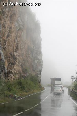 [P26] Drumul E117 (ს3), Ananuri - Gudauri, pe " Autostrada Militară " , Drum spectaculos tăiat în stâncă, cele 5 curbe ac de păr » foto by mprofeanu
 - 
<span class="allrVoted glyphicon glyphicon-heart hidden" id="av1144397"></span>
<a class="m-l-10 hidden" id="sv1144397" onclick="voting_Foto_DelVot(,1144397,11911)" role="button">șterge vot <span class="glyphicon glyphicon-remove"></span></a>
<a id="v91144397" class=" c-red"  onclick="voting_Foto_SetVot(1144397)" role="button"><span class="glyphicon glyphicon-heart-empty"></span> <b>LIKE</b> = Votează poza</a> <img class="hidden"  id="f1144397W9" src="/imagini/loader.gif" border="0" /><span class="AjErrMes hidden" id="e1144397ErM"></span>