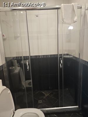 [P10] Cabina dus » foto by Uivlis
 - 
<span class="allrVoted glyphicon glyphicon-heart hidden" id="av1495216"></span>
<a class="m-l-10 hidden" id="sv1495216" onclick="voting_Foto_DelVot(,1495216,12002)" role="button">șterge vot <span class="glyphicon glyphicon-remove"></span></a>
<a id="v91495216" class=" c-red"  onclick="voting_Foto_SetVot(1495216)" role="button"><span class="glyphicon glyphicon-heart-empty"></span> <b>LIKE</b> = Votează poza</a> <img class="hidden"  id="f1495216W9" src="/imagini/loader.gif" border="0" /><span class="AjErrMes hidden" id="e1495216ErM"></span>