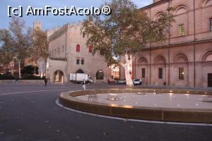 [P53] Rimini, Piazza Malatesta, frumos reamenajată, este în fața castelului, se vede în dreapta clădirea Teatrului Galli » foto by mprofeanu
 - 
<span class="allrVoted glyphicon glyphicon-heart hidden" id="av1342051"></span>
<a class="m-l-10 hidden" id="sv1342051" onclick="voting_Foto_DelVot(,1342051,12117)" role="button">șterge vot <span class="glyphicon glyphicon-remove"></span></a>
<a id="v91342051" class=" c-red"  onclick="voting_Foto_SetVot(1342051)" role="button"><span class="glyphicon glyphicon-heart-empty"></span> <b>LIKE</b> = Votează poza</a> <img class="hidden"  id="f1342051W9" src="/imagini/loader.gif" border="0" /><span class="AjErrMes hidden" id="e1342051ErM"></span>