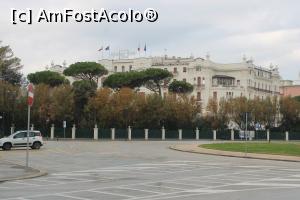 P87 <small>[DEC-2022]</small> Rimini, Piazzale Fellini și Grand Hotel unde Fellini sta mereu la Apartamentul 316 » foto by mprofeanu
 - 
<span class="allrVoted glyphicon glyphicon-heart hidden" id="av1342085"></span>
<a class="m-l-10 hidden" id="sv1342085" onclick="voting_Foto_DelVot(,1342085,12117)" role="button">șterge vot <span class="glyphicon glyphicon-remove"></span></a>
<a id="v91342085" class=" c-red"  onclick="voting_Foto_SetVot(1342085)" role="button"><span class="glyphicon glyphicon-heart-empty"></span> <b>LIKE</b> = Votează poza</a> <img class="hidden"  id="f1342085W9" src="/imagini/loader.gif" border="0" /><span class="AjErrMes hidden" id="e1342085ErM"></span>