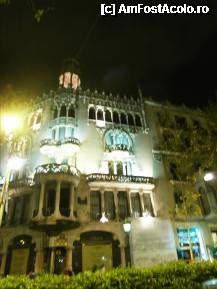 [P166] Casa Albert Lleo i Morera. Passeig de Gracia. » foto by TraianS
 - 
<span class="allrVoted glyphicon glyphicon-heart hidden" id="av287813"></span>
<a class="m-l-10 hidden" id="sv287813" onclick="voting_Foto_DelVot(,287813,12198)" role="button">șterge vot <span class="glyphicon glyphicon-remove"></span></a>
<a id="v9287813" class=" c-red"  onclick="voting_Foto_SetVot(287813)" role="button"><span class="glyphicon glyphicon-heart-empty"></span> <b>LIKE</b> = Votează poza</a> <img class="hidden"  id="f287813W9" src="/imagini/loader.gif" border="0" /><span class="AjErrMes hidden" id="e287813ErM"></span>