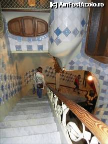 [P184] Casa Batlló, scarile chiriasilor. » foto by TraianS
 - 
<span class="allrVoted glyphicon glyphicon-heart hidden" id="av287831"></span>
<a class="m-l-10 hidden" id="sv287831" onclick="voting_Foto_DelVot(,287831,12198)" role="button">șterge vot <span class="glyphicon glyphicon-remove"></span></a>
<a id="v9287831" class=" c-red"  onclick="voting_Foto_SetVot(287831)" role="button"><span class="glyphicon glyphicon-heart-empty"></span> <b>LIKE</b> = Votează poza</a> <img class="hidden"  id="f287831W9" src="/imagini/loader.gif" border="0" /><span class="AjErrMes hidden" id="e287831ErM"></span>