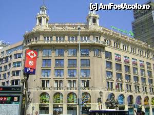 [P20] Complex commercial Passeig de Gracia » foto by ile57b
 - 
<span class="allrVoted glyphicon glyphicon-heart hidden" id="av442535"></span>
<a class="m-l-10 hidden" id="sv442535" onclick="voting_Foto_DelVot(,442535,12198)" role="button">șterge vot <span class="glyphicon glyphicon-remove"></span></a>
<a id="v9442535" class=" c-red"  onclick="voting_Foto_SetVot(442535)" role="button"><span class="glyphicon glyphicon-heart-empty"></span> <b>LIKE</b> = Votează poza</a> <img class="hidden"  id="f442535W9" src="/imagini/loader.gif" border="0" /><span class="AjErrMes hidden" id="e442535ErM"></span>