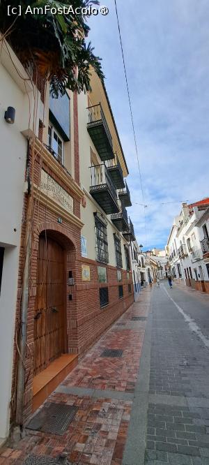 [P50] Nerja, centrul istoric » foto by irinad
 - 
<span class="allrVoted glyphicon glyphicon-heart hidden" id="av1517983"></span>
<a class="m-l-10 hidden" id="sv1517983" onclick="voting_Foto_DelVot(,1517983,12323)" role="button">șterge vot <span class="glyphicon glyphicon-remove"></span></a>
<a id="v91517983" class=" c-red"  onclick="voting_Foto_SetVot(1517983)" role="button"><span class="glyphicon glyphicon-heart-empty"></span> <b>LIKE</b> = Votează poza</a> <img class="hidden"  id="f1517983W9" src="/imagini/loader.gif" border="0" /><span class="AjErrMes hidden" id="e1517983ErM"></span>