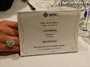 [P43] Ca si la cabine, fiecare garson are in subordine cateva mese. Pe garsonul nostru il chema Luchmun si era din Mauritius.  » foto by TraianS
 - 
<span class="allrVoted glyphicon glyphicon-heart hidden" id="av351324"></span>
<a class="m-l-10 hidden" id="sv351324" onclick="voting_Foto_DelVot(,351324,12337)" role="button">șterge vot <span class="glyphicon glyphicon-remove"></span></a>
<a id="v9351324" class=" c-red"  onclick="voting_Foto_SetVot(351324)" role="button"><span class="glyphicon glyphicon-heart-empty"></span> <b>LIKE</b> = Votează poza</a> <img class="hidden"  id="f351324W9" src="/imagini/loader.gif" border="0" /><span class="AjErrMes hidden" id="e351324ErM"></span>