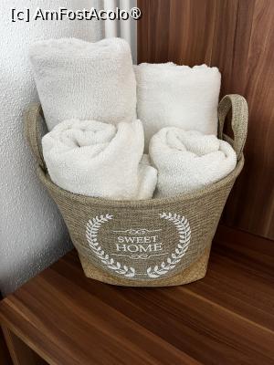 [P11]  -- <small>// FĂRĂ DESCRIERE</small> » foto by raluca banu
 - 
<span class="allrVoted glyphicon glyphicon-heart hidden" id="av1514268"></span>
<a class="m-l-10 hidden" id="sv1514268" onclick="voting_Foto_DelVot(,1514268,12455)" role="button">șterge vot <span class="glyphicon glyphicon-remove"></span></a>
<a id="v91514268" class=" c-red"  onclick="voting_Foto_SetVot(1514268)" role="button"><span class="glyphicon glyphicon-heart-empty"></span> <b>LIKE</b> = Votează poza</a> <img class="hidden"  id="f1514268W9" src="/imagini/loader.gif" border="0" /><span class="AjErrMes hidden" id="e1514268ErM"></span>