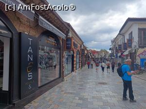 [P48] Ohrid, prin Bazar » foto by mprofeanu
 - 
<span class="allrVoted glyphicon glyphicon-heart hidden" id="av1532607"></span>
<a class="m-l-10 hidden" id="sv1532607" onclick="voting_Foto_DelVot(,1532607,12619)" role="button">șterge vot <span class="glyphicon glyphicon-remove"></span></a>
<a id="v91532607" class=" c-red"  onclick="voting_Foto_SetVot(1532607)" role="button"><span class="glyphicon glyphicon-heart-empty"></span> <b>LIKE</b> = Votează poza</a> <img class="hidden"  id="f1532607W9" src="/imagini/loader.gif" border="0" /><span class="AjErrMes hidden" id="e1532607ErM"></span>