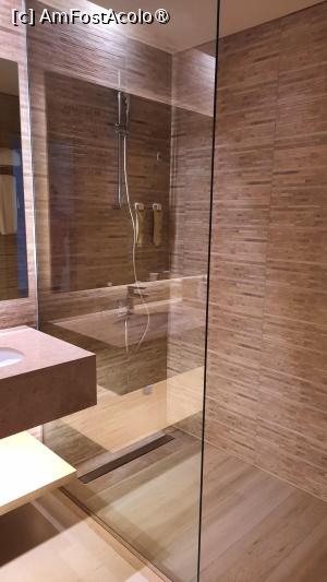 [P02] cabina de dus » foto by artemisa24
 - 
<span class="allrVoted glyphicon glyphicon-heart hidden" id="av1542419"></span>
<a class="m-l-10 hidden" id="sv1542419" onclick="voting_Foto_DelVot(,1542419,12724)" role="button">șterge vot <span class="glyphicon glyphicon-remove"></span></a>
<a id="v91542419" class=" c-red"  onclick="voting_Foto_SetVot(1542419)" role="button"><span class="glyphicon glyphicon-heart-empty"></span> <b>LIKE</b> = Votează poza</a> <img class="hidden"  id="f1542419W9" src="/imagini/loader.gif" border="0" /><span class="AjErrMes hidden" id="e1542419ErM"></span>