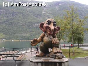 [P19] Troll-ul din portul Geiranger » foto by Aurici
 - 
<span class="allrVoted glyphicon glyphicon-heart hidden" id="av788829"></span>
<a class="m-l-10 hidden" id="sv788829" onclick="voting_Foto_DelVot(,788829,12754)" role="button">șterge vot <span class="glyphicon glyphicon-remove"></span></a>
<a id="v9788829" class=" c-red"  onclick="voting_Foto_SetVot(788829)" role="button"><span class="glyphicon glyphicon-heart-empty"></span> <b>LIKE</b> = Votează poza</a> <img class="hidden"  id="f788829W9" src="/imagini/loader.gif" border="0" /><span class="AjErrMes hidden" id="e788829ErM"></span>