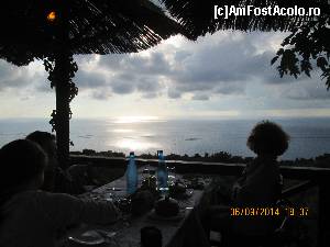 P04 [SEP-2014] Apus de soare vazut de la o taverna deasupra plajei Egremni, in drum spre Porto Katsiki