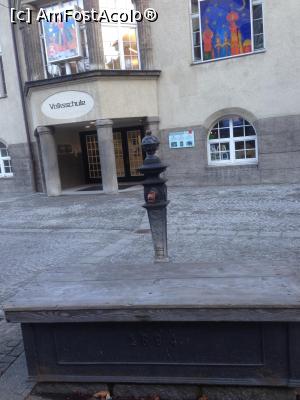 [P50] Kufstein - si pe aici se mai ascunde cate farama de istorie » foto by mishu
 - 
<span class="allrVoted glyphicon glyphicon-heart hidden" id="av949708"></span>
<a class="m-l-10 hidden" id="sv949708" onclick="voting_Foto_DelVot(,949708,12814)" role="button">șterge vot <span class="glyphicon glyphicon-remove"></span></a>
<a id="v9949708" class=" c-red"  onclick="voting_Foto_SetVot(949708)" role="button"><span class="glyphicon glyphicon-heart-empty"></span> <b>LIKE</b> = Votează poza</a> <img class="hidden"  id="f949708W9" src="/imagini/loader.gif" border="0" /><span class="AjErrMes hidden" id="e949708ErM"></span>