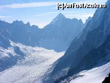 [P16] Ghetarul Argentiere putin cam prea stralucitor » foto by Puiu2010
 - 
<span class="allrVoted glyphicon glyphicon-heart hidden" id="av371732"></span>
<a class="m-l-10 hidden" id="sv371732" onclick="voting_Foto_DelVot(,371732,12870)" role="button">șterge vot <span class="glyphicon glyphicon-remove"></span></a>
<a id="v9371732" class=" c-red"  onclick="voting_Foto_SetVot(371732)" role="button"><span class="glyphicon glyphicon-heart-empty"></span> <b>LIKE</b> = Votează poza</a> <img class="hidden"  id="f371732W9" src="/imagini/loader.gif" border="0" /><span class="AjErrMes hidden" id="e371732ErM"></span>