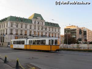 [P12] Traian Grand Hotel aflat în apropiere de terasă + tramvaiele simpatice din Iași.  » foto by tata123 🔱
 - 
<span class="allrVoted glyphicon glyphicon-heart hidden" id="av669558"></span>
<a class="m-l-10 hidden" id="sv669558" onclick="voting_Foto_DelVot(,669558,12895)" role="button">șterge vot <span class="glyphicon glyphicon-remove"></span></a>
<a id="v9669558" class=" c-red"  onclick="voting_Foto_SetVot(669558)" role="button"><span class="glyphicon glyphicon-heart-empty"></span> <b>LIKE</b> = Votează poza</a> <img class="hidden"  id="f669558W9" src="/imagini/loader.gif" border="0" /><span class="AjErrMes hidden" id="e669558ErM"></span>
