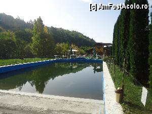 P03 [SEP-2012] piscina care nu mai era folosita