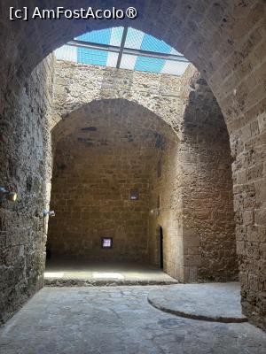 [P03] Castelul Paphos,interior » foto by AZE
 - 
<span class="allrVoted glyphicon glyphicon-heart hidden" id="av1496035"></span>
<a class="m-l-10 hidden" id="sv1496035" onclick="voting_Foto_DelVot(,1496035,13279)" role="button">șterge vot <span class="glyphicon glyphicon-remove"></span></a>
<a id="v91496035" class=" c-red"  onclick="voting_Foto_SetVot(1496035)" role="button"><span class="glyphicon glyphicon-heart-empty"></span> <b>LIKE</b> = Votează poza</a> <img class="hidden"  id="f1496035W9" src="/imagini/loader.gif" border="0" /><span class="AjErrMes hidden" id="e1496035ErM"></span>