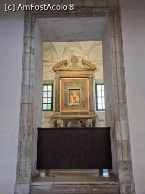[P07] Basilica Sf Apollinare - piesă de altar cu imaginea Fecioarei cu Pruncul » foto by Carmen Ion
 - 
<span class="allrVoted glyphicon glyphicon-heart hidden" id="av1543774"></span>
<a class="m-l-10 hidden" id="sv1543774" onclick="voting_Foto_DelVot(,1543774,13338)" role="button">șterge vot <span class="glyphicon glyphicon-remove"></span></a>
<a id="v91543774" class=" c-red"  onclick="voting_Foto_SetVot(1543774)" role="button"><span class="glyphicon glyphicon-heart-empty"></span> <b>LIKE</b> = Votează poza</a> <img class="hidden"  id="f1543774W9" src="/imagini/loader.gif" border="0" /><span class="AjErrMes hidden" id="e1543774ErM"></span>