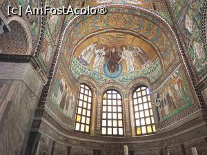 [P81] Basilica San Vitale » foto by Carmen Ion
 - 
<span class="allrVoted glyphicon glyphicon-heart hidden" id="av1543848"></span>
<a class="m-l-10 hidden" id="sv1543848" onclick="voting_Foto_DelVot(,1543848,13338)" role="button">șterge vot <span class="glyphicon glyphicon-remove"></span></a>
<a id="v91543848" class=" c-red"  onclick="voting_Foto_SetVot(1543848)" role="button"><span class="glyphicon glyphicon-heart-empty"></span> <b>LIKE</b> = Votează poza</a> <img class="hidden"  id="f1543848W9" src="/imagini/loader.gif" border="0" /><span class="AjErrMes hidden" id="e1543848ErM"></span>