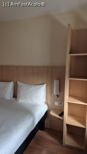 [P10] Hotel Ibis La Defense - prin cameră » foto by ANILU
 - 
<span class="allrVoted glyphicon glyphicon-heart hidden" id="av1522104"></span>
<a class="m-l-10 hidden" id="sv1522104" onclick="voting_Foto_DelVot(,1522104,13383)" role="button">șterge vot <span class="glyphicon glyphicon-remove"></span></a>
<a id="v91522104" class=" c-red"  onclick="voting_Foto_SetVot(1522104)" role="button"><span class="glyphicon glyphicon-heart-empty"></span> <b>LIKE</b> = Votează poza</a> <img class="hidden"  id="f1522104W9" src="/imagini/loader.gif" border="0" /><span class="AjErrMes hidden" id="e1522104ErM"></span>