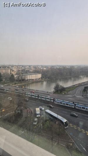 [P13] Hotel Ibis La Defense - vedere de la fereastră » foto by ANILU
 - 
<span class="allrVoted glyphicon glyphicon-heart hidden" id="av1522107"></span>
<a class="m-l-10 hidden" id="sv1522107" onclick="voting_Foto_DelVot(,1522107,13383)" role="button">șterge vot <span class="glyphicon glyphicon-remove"></span></a>
<a id="v91522107" class=" c-red"  onclick="voting_Foto_SetVot(1522107)" role="button"><span class="glyphicon glyphicon-heart-empty"></span> <b>LIKE</b> = Votează poza</a> <img class="hidden"  id="f1522107W9" src="/imagini/loader.gif" border="0" /><span class="AjErrMes hidden" id="e1522107ErM"></span>