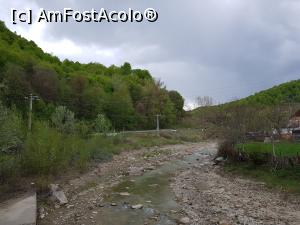 [P40] Valea Milcovului - una dintre multele zone frumoase de pe meleagurile vrâncene. Vom reveni acolo! Călătorii plăcute tuturor!  » foto by Floryn81
 - 
<span class="allrVoted glyphicon glyphicon-heart hidden" id="av1071545"></span>
<a class="m-l-10 hidden" id="sv1071545" onclick="voting_Foto_DelVot(,1071545,13521)" role="button">șterge vot <span class="glyphicon glyphicon-remove"></span></a>
<a id="v91071545" class=" c-red"  onclick="voting_Foto_SetVot(1071545)" role="button"><span class="glyphicon glyphicon-heart-empty"></span> <b>LIKE</b> = Votează poza</a> <img class="hidden"  id="f1071545W9" src="/imagini/loader.gif" border="0" /><span class="AjErrMes hidden" id="e1071545ErM"></span>