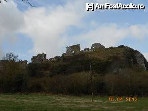 [P01] Irlanda - Dunamase Castle - ruinele vazute de pe soseaua ce duce la castel » foto by Diaura*
 - 
<span class="allrVoted glyphicon glyphicon-heart hidden" id="av440194"></span>
<a class="m-l-10 hidden" id="sv440194" onclick="voting_Foto_DelVot(,440194,13555)" role="button">șterge vot <span class="glyphicon glyphicon-remove"></span></a>
<a id="v9440194" class=" c-red"  onclick="voting_Foto_SetVot(440194)" role="button"><span class="glyphicon glyphicon-heart-empty"></span> <b>LIKE</b> = Votează poza</a> <img class="hidden"  id="f440194W9" src="/imagini/loader.gif" border="0" /><span class="AjErrMes hidden" id="e440194ErM"></span>
