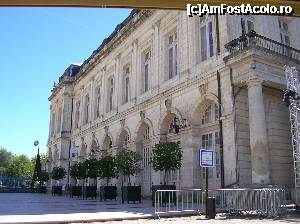 [P46] Bourges - Hotel de Ville » foto by doina_c24
 - 
<span class="allrVoted glyphicon glyphicon-heart hidden" id="av401899"></span>
<a class="m-l-10 hidden" id="sv401899" onclick="voting_Foto_DelVot(,401899,13666)" role="button">șterge vot <span class="glyphicon glyphicon-remove"></span></a>
<a id="v9401899" class=" c-red"  onclick="voting_Foto_SetVot(401899)" role="button"><span class="glyphicon glyphicon-heart-empty"></span> <b>LIKE</b> = Votează poza</a> <img class="hidden"  id="f401899W9" src="/imagini/loader.gif" border="0" /><span class="AjErrMes hidden" id="e401899ErM"></span>