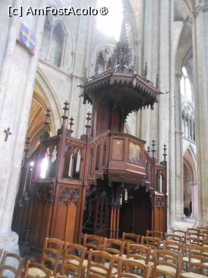 [P12] Bourges - Catedrala Saint-Étienne de Bourges. Interior. » foto by iulianic
 - 
<span class="allrVoted glyphicon glyphicon-heart hidden" id="av1445916"></span>
<a class="m-l-10 hidden" id="sv1445916" onclick="voting_Foto_DelVot(,1445916,13666)" role="button">șterge vot <span class="glyphicon glyphicon-remove"></span></a>
<a id="v91445916" class=" c-red"  onclick="voting_Foto_SetVot(1445916)" role="button"><span class="glyphicon glyphicon-heart-empty"></span> <b>LIKE</b> = Votează poza</a> <img class="hidden"  id="f1445916W9" src="/imagini/loader.gif" border="0" /><span class="AjErrMes hidden" id="e1445916ErM"></span>