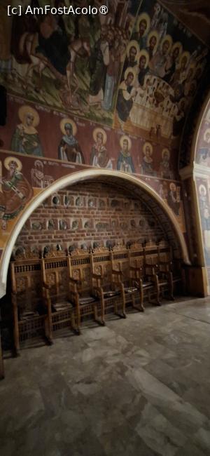 [P28] Mănăstirea Cotmeana - Biserica nouă, interior. » foto by iulianic
 - 
<span class="allrVoted glyphicon glyphicon-heart hidden" id="av1460636"></span>
<a class="m-l-10 hidden" id="sv1460636" onclick="voting_Foto_DelVot(,1460636,13727)" role="button">șterge vot <span class="glyphicon glyphicon-remove"></span></a>
<a id="v91460636" class=" c-red"  onclick="voting_Foto_SetVot(1460636)" role="button"><span class="glyphicon glyphicon-heart-empty"></span> <b>LIKE</b> = Votează poza</a> <img class="hidden"  id="f1460636W9" src="/imagini/loader.gif" border="0" /><span class="AjErrMes hidden" id="e1460636ErM"></span>