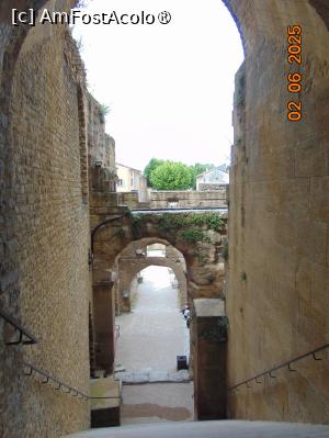 [P29] Amfiteatrul roman Orange » foto by Yolanda
 - 
<span class="allrVoted glyphicon glyphicon-heart hidden" id="av1516589"></span>
<a class="m-l-10 hidden" id="sv1516589" onclick="voting_Foto_DelVot(,1516589,13769)" role="button">șterge vot <span class="glyphicon glyphicon-remove"></span></a>
<a id="v91516589" class=" c-red"  onclick="voting_Foto_SetVot(1516589)" role="button"><span class="glyphicon glyphicon-heart-empty"></span> <b>LIKE</b> = Votează poza</a> <img class="hidden"  id="f1516589W9" src="/imagini/loader.gif" border="0" /><span class="AjErrMes hidden" id="e1516589ErM"></span>