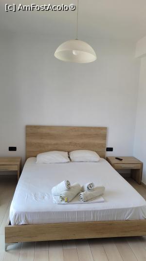 [P02] Camera dubla deluxe, Vila Alissia, Koukounaries » foto by vlado2
 - 
<span class="allrVoted glyphicon glyphicon-heart hidden" id="av1518226"></span>
<a class="m-l-10 hidden" id="sv1518226" onclick="voting_Foto_DelVot(,1518226,13896)" role="button">șterge vot <span class="glyphicon glyphicon-remove"></span></a>
<a id="v91518226" class=" c-red"  onclick="voting_Foto_SetVot(1518226)" role="button"><span class="glyphicon glyphicon-heart-empty"></span> <b>LIKE</b> = Votează poza</a> <img class="hidden"  id="f1518226W9" src="/imagini/loader.gif" border="0" /><span class="AjErrMes hidden" id="e1518226ErM"></span>