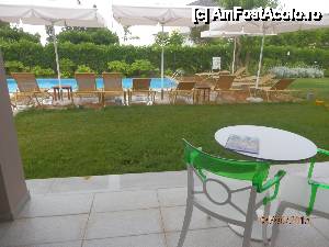 [P19] Hotel Parga Beach-terasa apartamentului şi una dintre cele două piscine ale resortului » foto by Cris
 - 
<span class="allrVoted glyphicon glyphicon-heart hidden" id="av427707"></span>
<a class="m-l-10 hidden" id="sv427707" onclick="voting_Foto_DelVot(,427707,13920)" role="button">șterge vot <span class="glyphicon glyphicon-remove"></span></a>
<a id="v9427707" class=" c-red"  onclick="voting_Foto_SetVot(427707)" role="button"><span class="glyphicon glyphicon-heart-empty"></span> <b>LIKE</b> = Votează poza</a> <img class="hidden"  id="f427707W9" src="/imagini/loader.gif" border="0" /><span class="AjErrMes hidden" id="e427707ErM"></span>