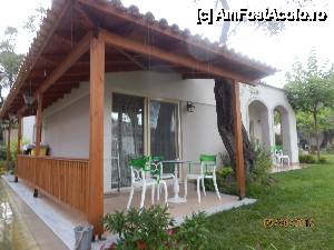 [P22] Hotel Parga Beach-alt tip de bungalow-uri » foto by Cris
 - 
<span class="allrVoted glyphicon glyphicon-heart hidden" id="av427710"></span>
<a class="m-l-10 hidden" id="sv427710" onclick="voting_Foto_DelVot(,427710,13920)" role="button">șterge vot <span class="glyphicon glyphicon-remove"></span></a>
<a id="v9427710" class=" c-red"  onclick="voting_Foto_SetVot(427710)" role="button"><span class="glyphicon glyphicon-heart-empty"></span> <b>LIKE</b> = Votează poza</a> <img class="hidden"  id="f427710W9" src="/imagini/loader.gif" border="0" /><span class="AjErrMes hidden" id="e427710ErM"></span>