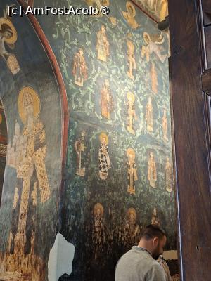 [P18] Mănăstire Gračanica, Biserica Adormirea Maicii Domnului, Pronaosul, Arborele Genealogic al Dinastiei Nemanjić » foto by mprofeanu
 - 
<span class="allrVoted glyphicon glyphicon-heart hidden" id="av1544773"></span>
<a class="m-l-10 hidden" id="sv1544773" onclick="voting_Foto_DelVot(,1544773,13973)" role="button">șterge vot <span class="glyphicon glyphicon-remove"></span></a>
<a id="v91544773" class=" c-red"  onclick="voting_Foto_SetVot(1544773)" role="button"><span class="glyphicon glyphicon-heart-empty"></span> <b>LIKE</b> = Votează poza</a> <img class="hidden"  id="f1544773W9" src="/imagini/loader.gif" border="0" /><span class="AjErrMes hidden" id="e1544773ErM"></span>