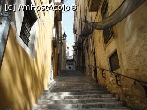 [P46] Cum vă spuneam, pe străzile în trepte din Girona, cartierul evreiesc.  » foto by maryka
 - 
<span class="allrVoted glyphicon glyphicon-heart hidden" id="av1110718"></span>
<a class="m-l-10 hidden" id="sv1110718" onclick="voting_Foto_DelVot(,1110718,14066)" role="button">șterge vot <span class="glyphicon glyphicon-remove"></span></a>
<a id="v91110718" class=" c-red"  onclick="voting_Foto_SetVot(1110718)" role="button"><span class="glyphicon glyphicon-heart-empty"></span> <b>LIKE</b> = Votează poza</a> <img class="hidden"  id="f1110718W9" src="/imagini/loader.gif" border="0" /><span class="AjErrMes hidden" id="e1110718ErM"></span>