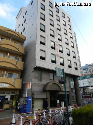 [P13] Terminal Hotel Matsuyama. Cu numele hotelului, pe verticala si doar in japoneza. E imediat langa gara JR Matsuyama.  » foto by TraianS
 - 
<span class="allrVoted glyphicon glyphicon-heart hidden" id="av420700"></span>
<a class="m-l-10 hidden" id="sv420700" onclick="voting_Foto_DelVot(,420700,14145)" role="button">șterge vot <span class="glyphicon glyphicon-remove"></span></a>
<a id="v9420700" class=" c-red"  onclick="voting_Foto_SetVot(420700)" role="button"><span class="glyphicon glyphicon-heart-empty"></span> <b>LIKE</b> = Votează poza</a> <img class="hidden"  id="f420700W9" src="/imagini/loader.gif" border="0" /><span class="AjErrMes hidden" id="e420700ErM"></span>