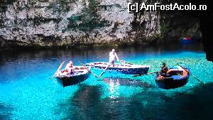 [P13] lacul melissani » foto by Bio Mar
 - 
<span class="allrVoted glyphicon glyphicon-heart hidden" id="av514769"></span>
<a class="m-l-10 hidden" id="sv514769" onclick="voting_Foto_DelVot(,514769,14165)" role="button">șterge vot <span class="glyphicon glyphicon-remove"></span></a>
<a id="v9514769" class=" c-red"  onclick="voting_Foto_SetVot(514769)" role="button"><span class="glyphicon glyphicon-heart-empty"></span> <b>LIKE</b> = Votează poza</a> <img class="hidden"  id="f514769W9" src="/imagini/loader.gif" border="0" /><span class="AjErrMes hidden" id="e514769ErM"></span>