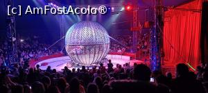 [P17] Globul morții - motociclist în acțiune. » foto by tata123 🔱
 - 
<span class="allrVoted glyphicon glyphicon-heart hidden" id="av1516965"></span>
<a class="m-l-10 hidden" id="sv1516965" onclick="voting_Foto_DelVot(,1516965,14175)" role="button">șterge vot <span class="glyphicon glyphicon-remove"></span></a>
<a id="v91516965" class=" c-red"  onclick="voting_Foto_SetVot(1516965)" role="button"><span class="glyphicon glyphicon-heart-empty"></span> <b>LIKE</b> = Votează poza</a> <img class="hidden"  id="f1516965W9" src="/imagini/loader.gif" border="0" /><span class="AjErrMes hidden" id="e1516965ErM"></span>