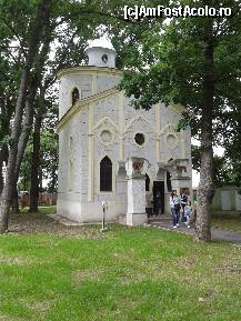 [P05] Zoo Oradea - Mausoleul Rhedey.  » foto by creivean
 - 
<span class="allrVoted glyphicon glyphicon-heart hidden" id="av422793"></span>
<a class="m-l-10 hidden" id="sv422793" onclick="voting_Foto_DelVot(,422793,14194)" role="button">șterge vot <span class="glyphicon glyphicon-remove"></span></a>
<a id="v9422793" class=" c-red"  onclick="voting_Foto_SetVot(422793)" role="button"><span class="glyphicon glyphicon-heart-empty"></span> <b>LIKE</b> = Votează poza</a> <img class="hidden"  id="f422793W9" src="/imagini/loader.gif" border="0" /><span class="AjErrMes hidden" id="e422793ErM"></span>