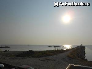 [P01] o plimbare catre Portul din Paralia de unde se pot face plimbari in largul marii: -)  » foto by LauraMihaela22
 - 
<span class="allrVoted glyphicon glyphicon-heart hidden" id="av471852"></span>
<a class="m-l-10 hidden" id="sv471852" onclick="voting_Foto_DelVot(,471852,14222)" role="button">șterge vot <span class="glyphicon glyphicon-remove"></span></a>
<a id="v9471852" class=" c-red"  onclick="voting_Foto_SetVot(471852)" role="button"><span class="glyphicon glyphicon-heart-empty"></span> <b>LIKE</b> = Votează poza</a> <img class="hidden"  id="f471852W9" src="/imagini/loader.gif" border="0" /><span class="AjErrMes hidden" id="e471852ErM"></span>