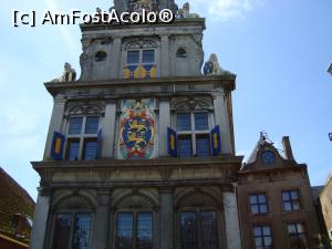P08 [JUL-2017] Detaliu din minunatul muzeu Westfries, clădire ornamentată, este fostul colegiu al statelor unde se întalneau membrii consiliului din Frieslandul de vest. 