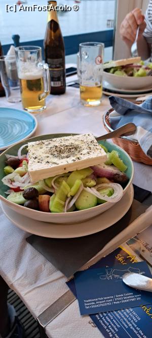 [P37] Salată grecească, Taverna Ta Kymata » foto by irinad
 - 
<span class="allrVoted glyphicon glyphicon-heart hidden" id="av1452449"></span>
<a class="m-l-10 hidden" id="sv1452449" onclick="voting_Foto_DelVot(,1452449,14358)" role="button">șterge vot <span class="glyphicon glyphicon-remove"></span></a>
<a id="v91452449" class=" c-red"  onclick="voting_Foto_SetVot(1452449)" role="button"><span class="glyphicon glyphicon-heart-empty"></span> <b>LIKE</b> = Votează poza</a> <img class="hidden"  id="f1452449W9" src="/imagini/loader.gif" border="0" /><span class="AjErrMes hidden" id="e1452449ErM"></span>