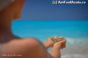 P03 [JUN-2014] Pietriele de la Egremni. Astea tin loc de nisip, asa ca pregatiti-va talpile.